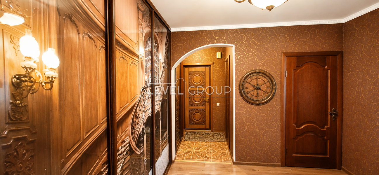 Petro Hryhorenko Ave., 18A