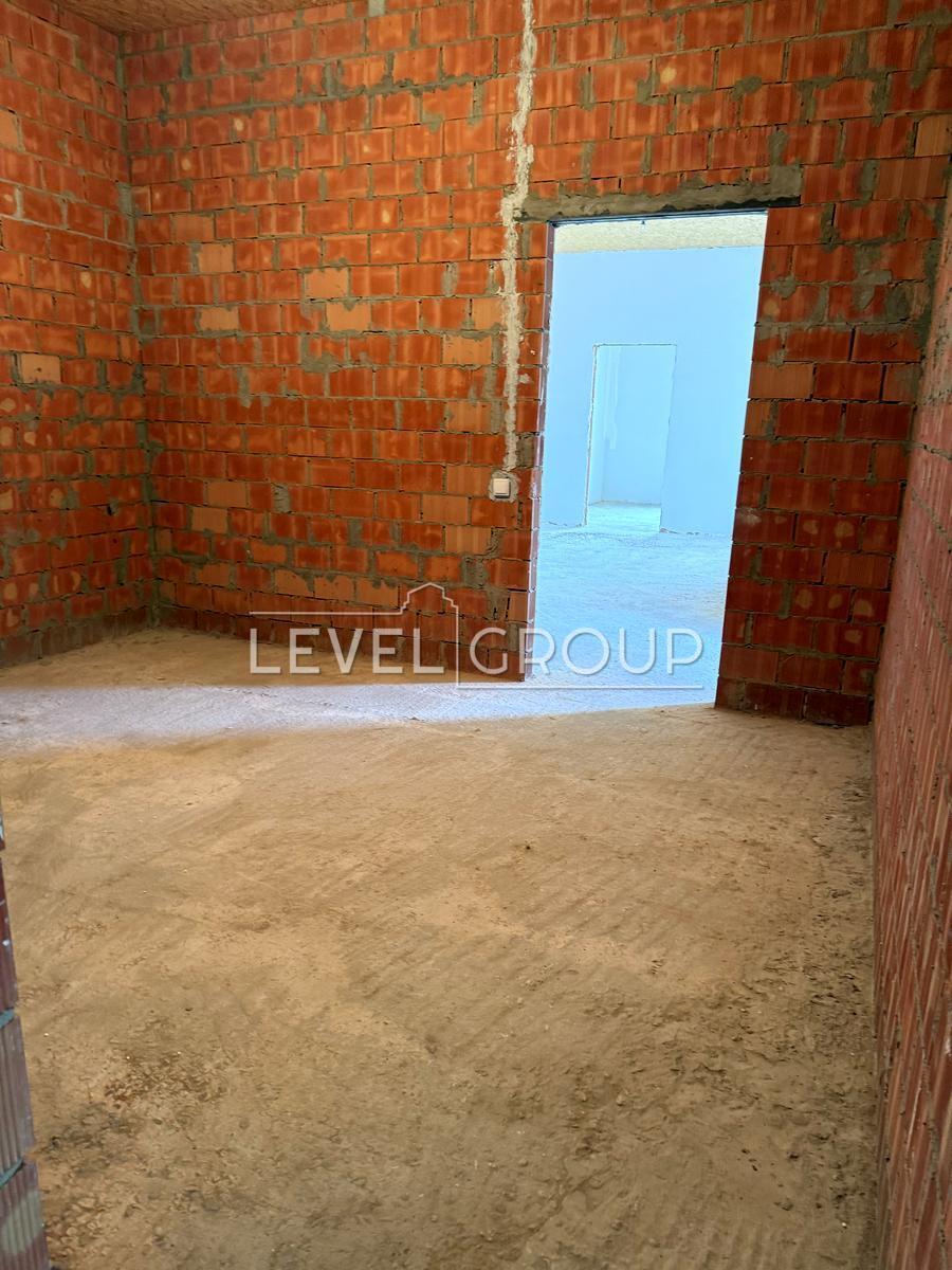 Пудгірна вул., 32