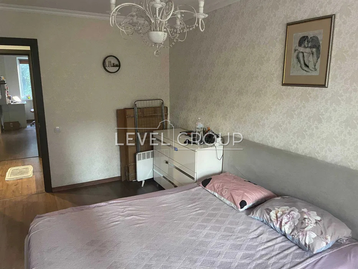 Vyshhorodska St., 47b