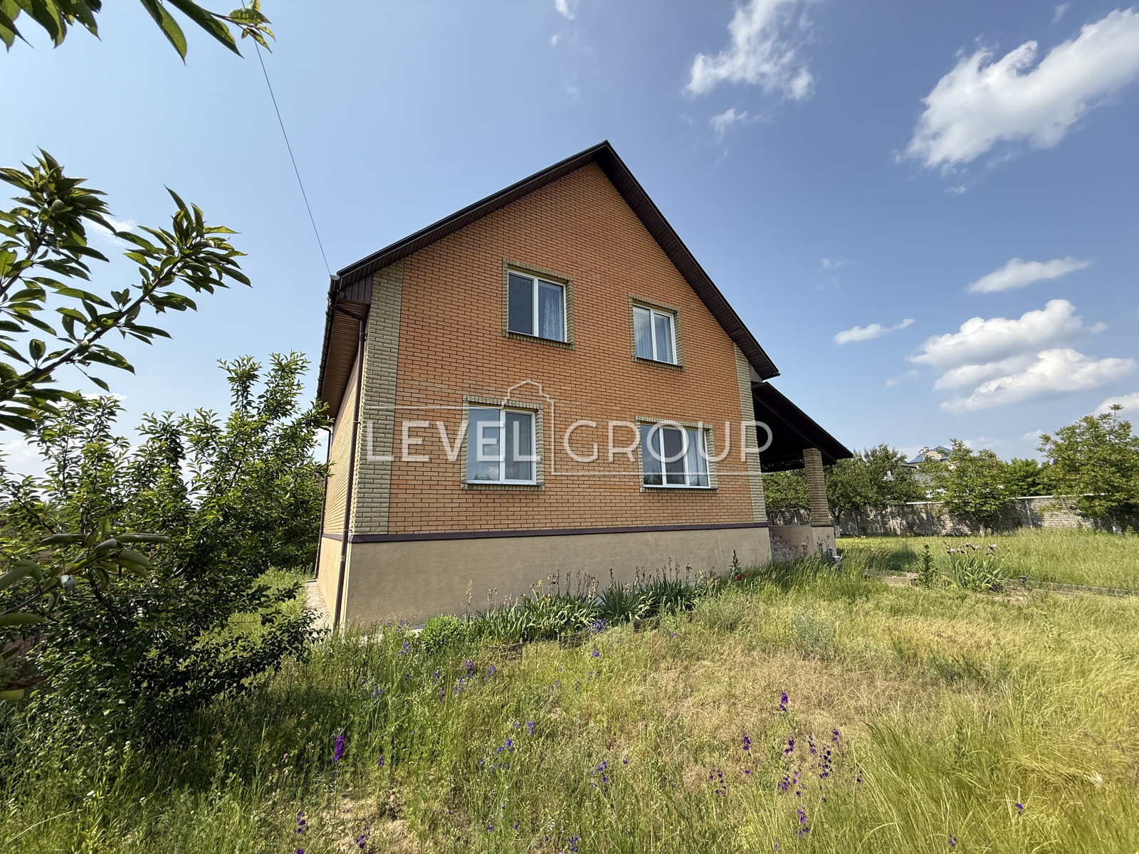 Миколаївська, 37