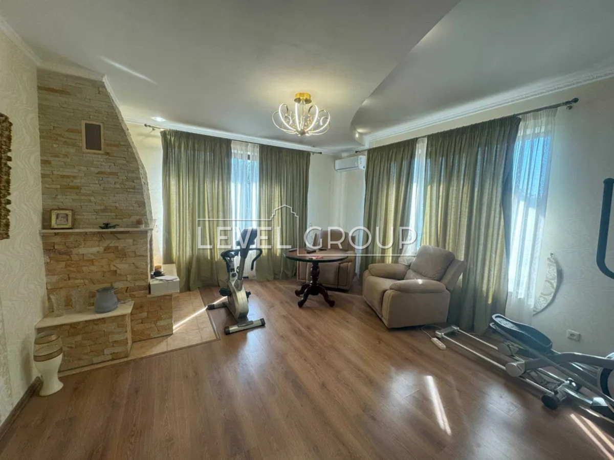 Boryspilska St., 52a