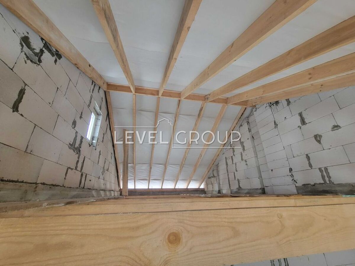 вул. Садова, 4