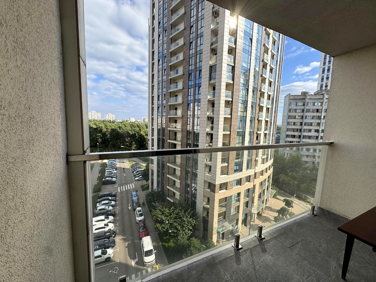 Князя Романа Мстиславича вул. (Генерала Жмаченка), 28