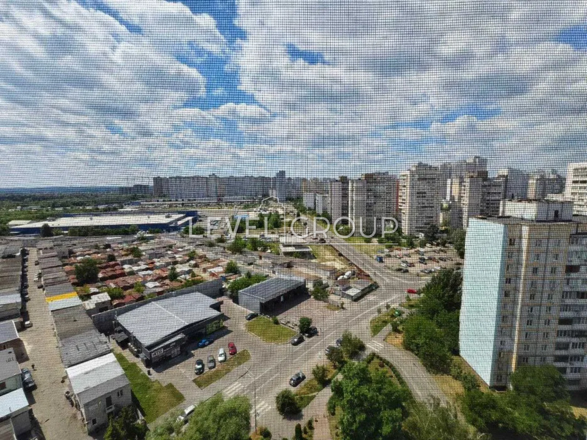 Соломії Крушельницької вул., 5