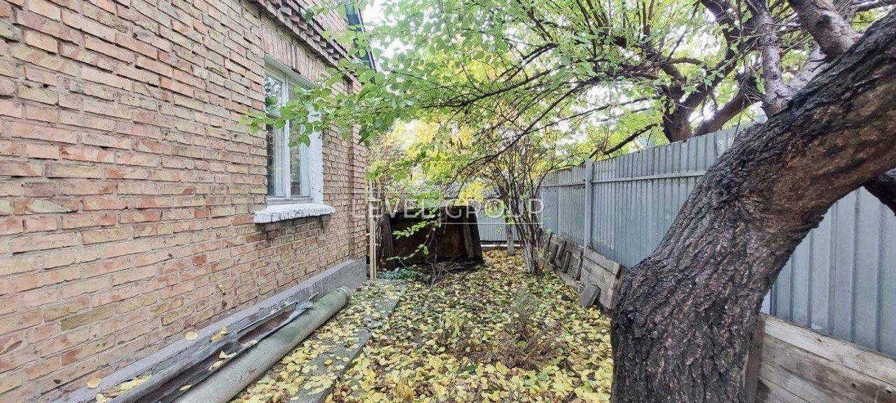Kyiv, 21