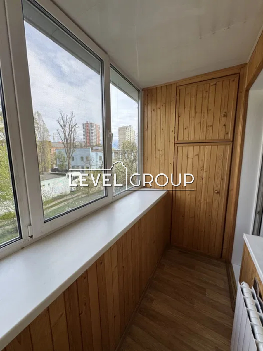 Вишгородська, 50В