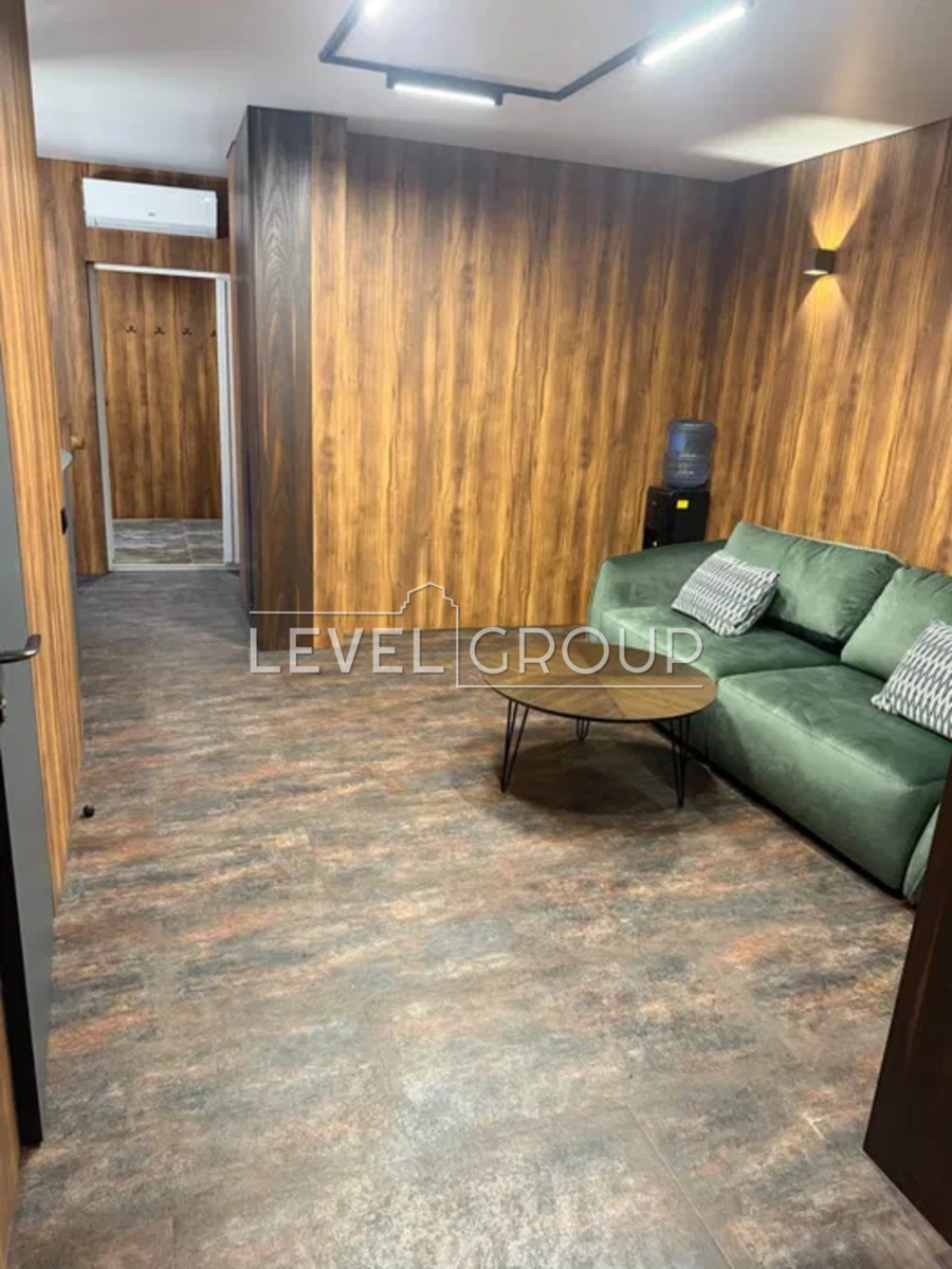 Костанайська вул., 13