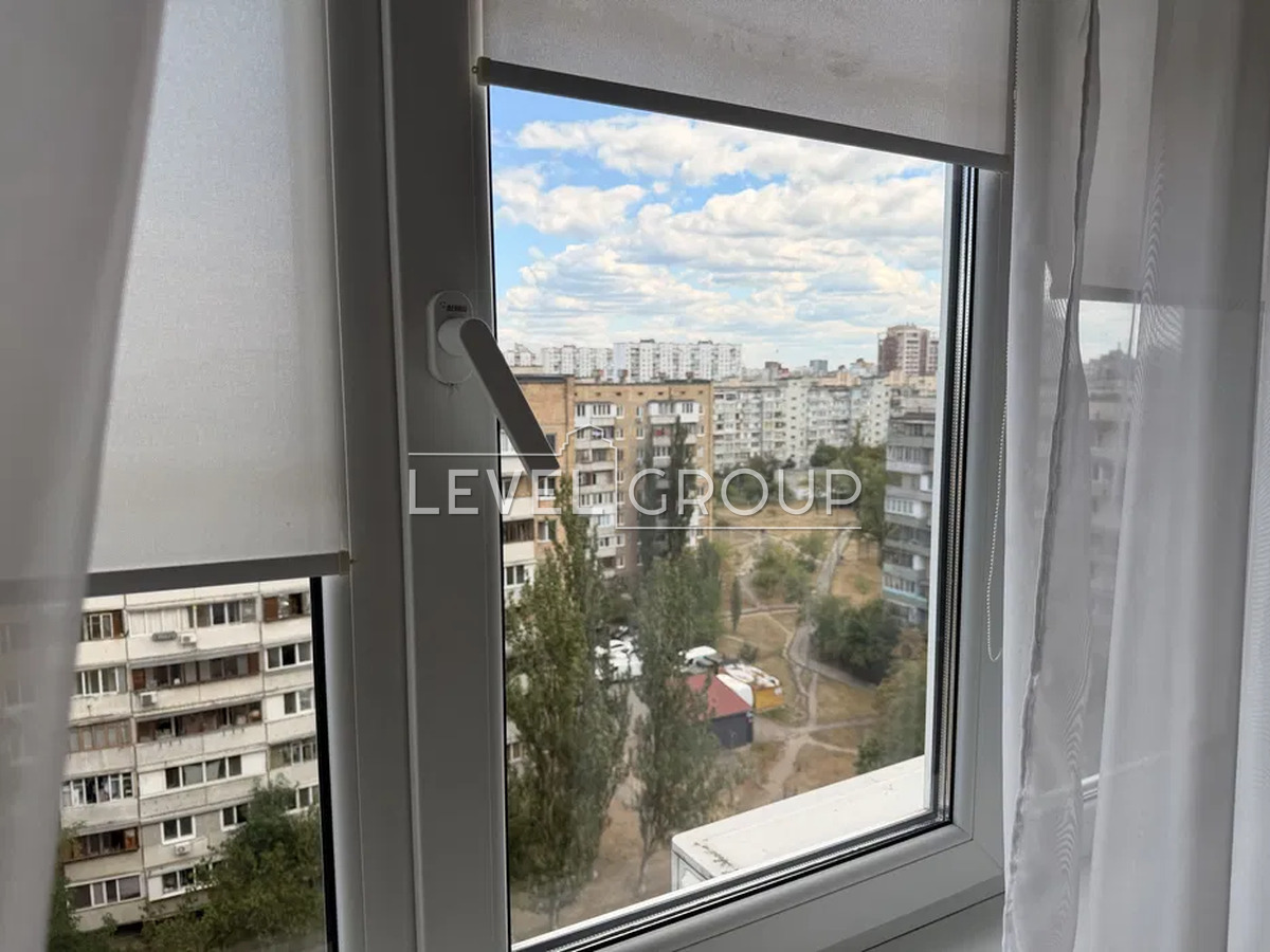 Героїв полку «Азов» вул. (Маршала Малиновського), 7А