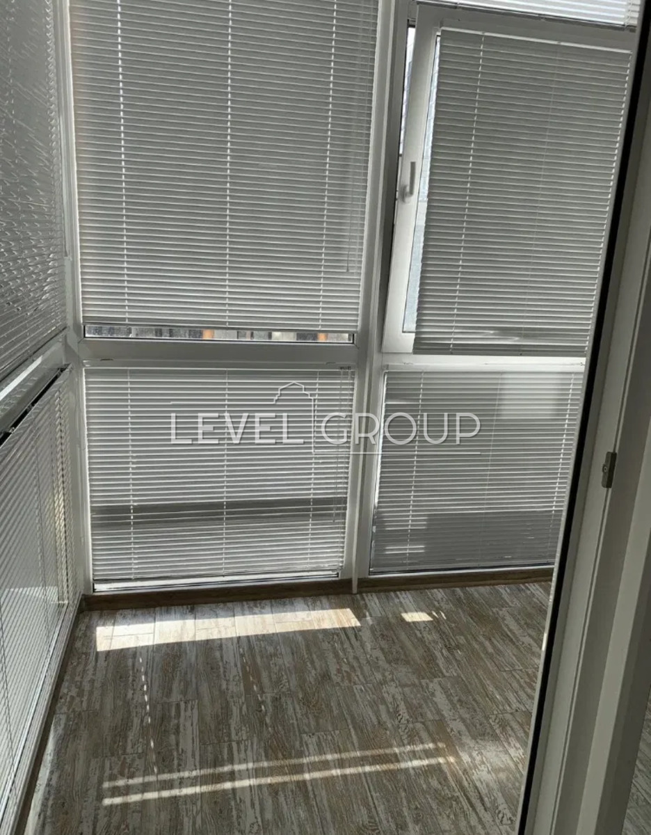 Predslavynska St., 53