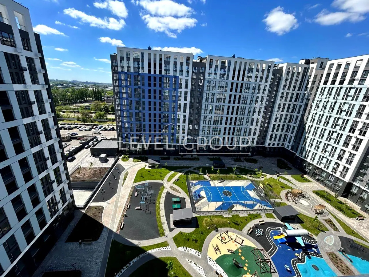 Святослава Хороброго вул. (Народного ополчення), 11в