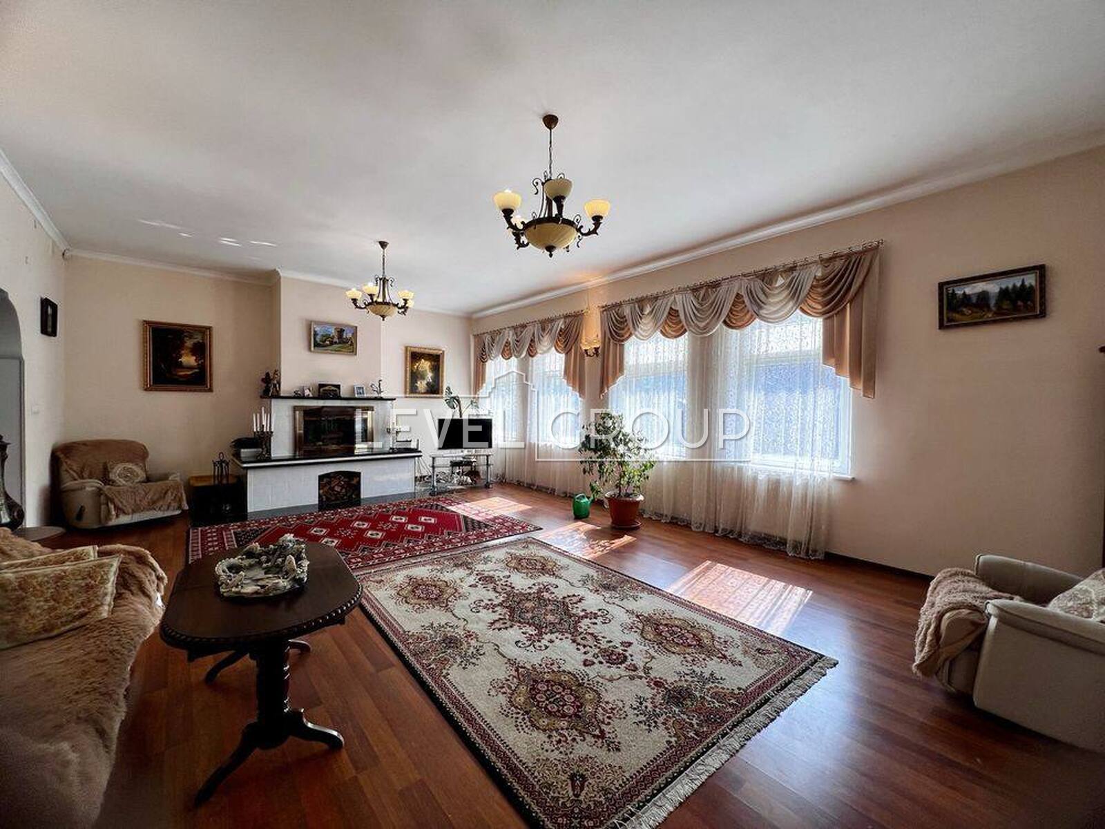 вул. Отамана Орлика(Ватутіна), 14б