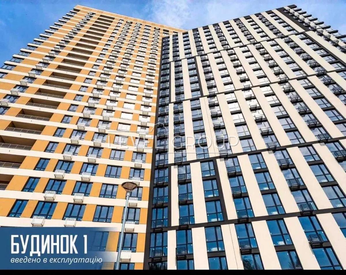 Petro Hryhorenko Ave., 46