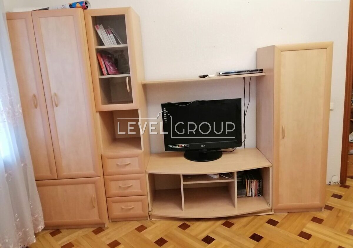 Драгоманова вул., 31Б