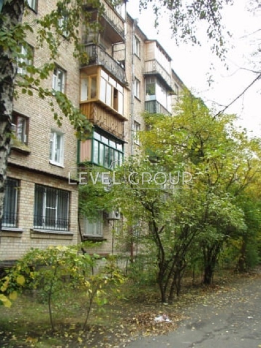 Дегтярівська вул., 43/9