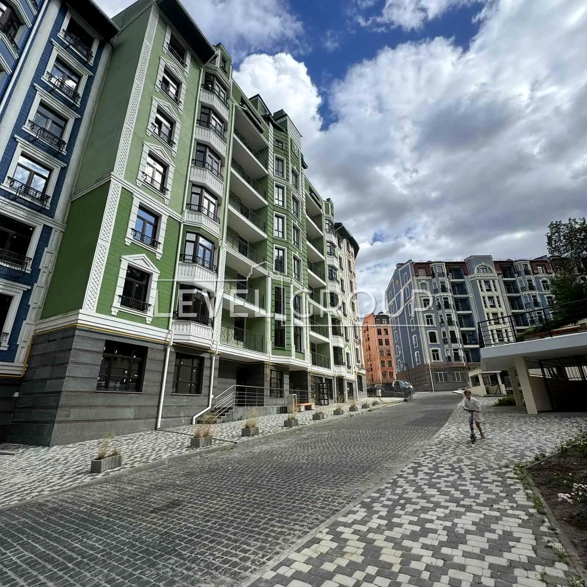 Degtiarivska St., 19