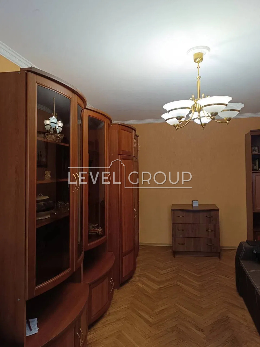 Євгена Коновальця вул. (Щорса), 15К3