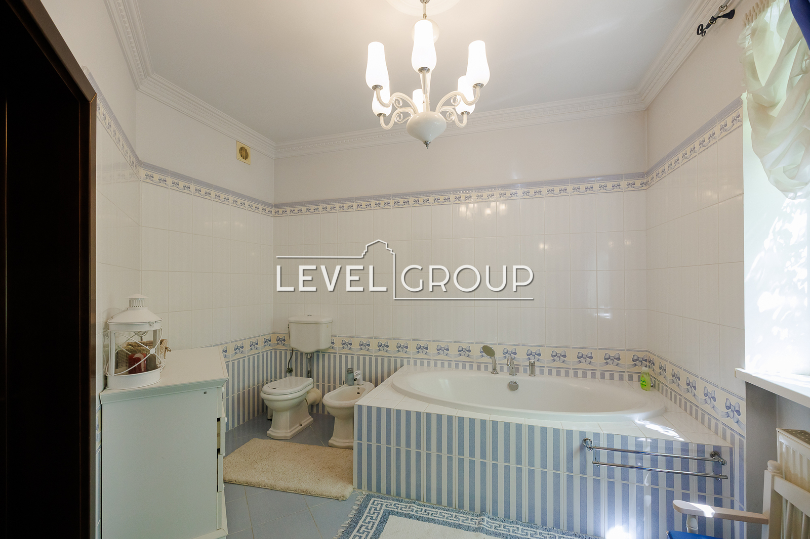 М. Грушевського