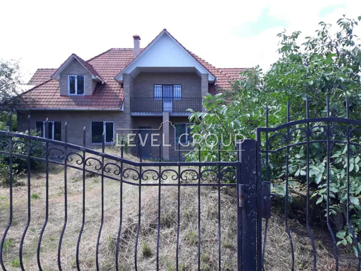 settlement-land plot of orchards fertilizer. Zolota Niva, 9