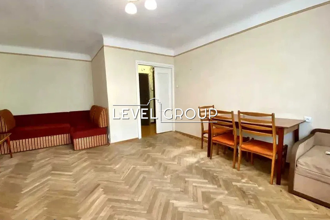 Feodosiyskaya, 4