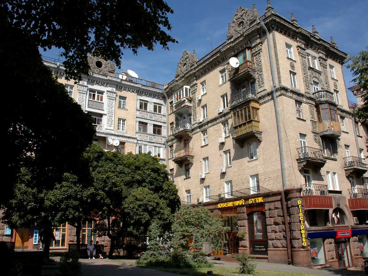 Prorizna St., 4