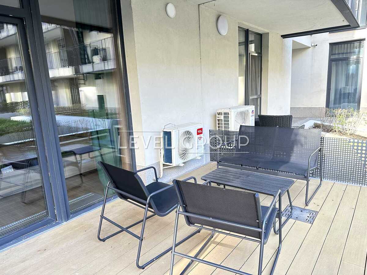 Naberezhno-Rybalskaya Road, 9