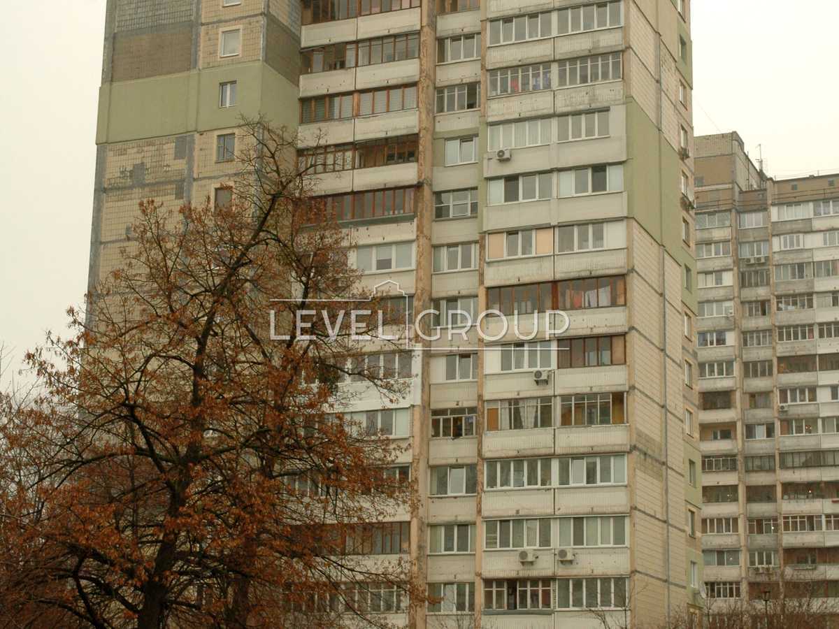 Біличанська вул., 5
