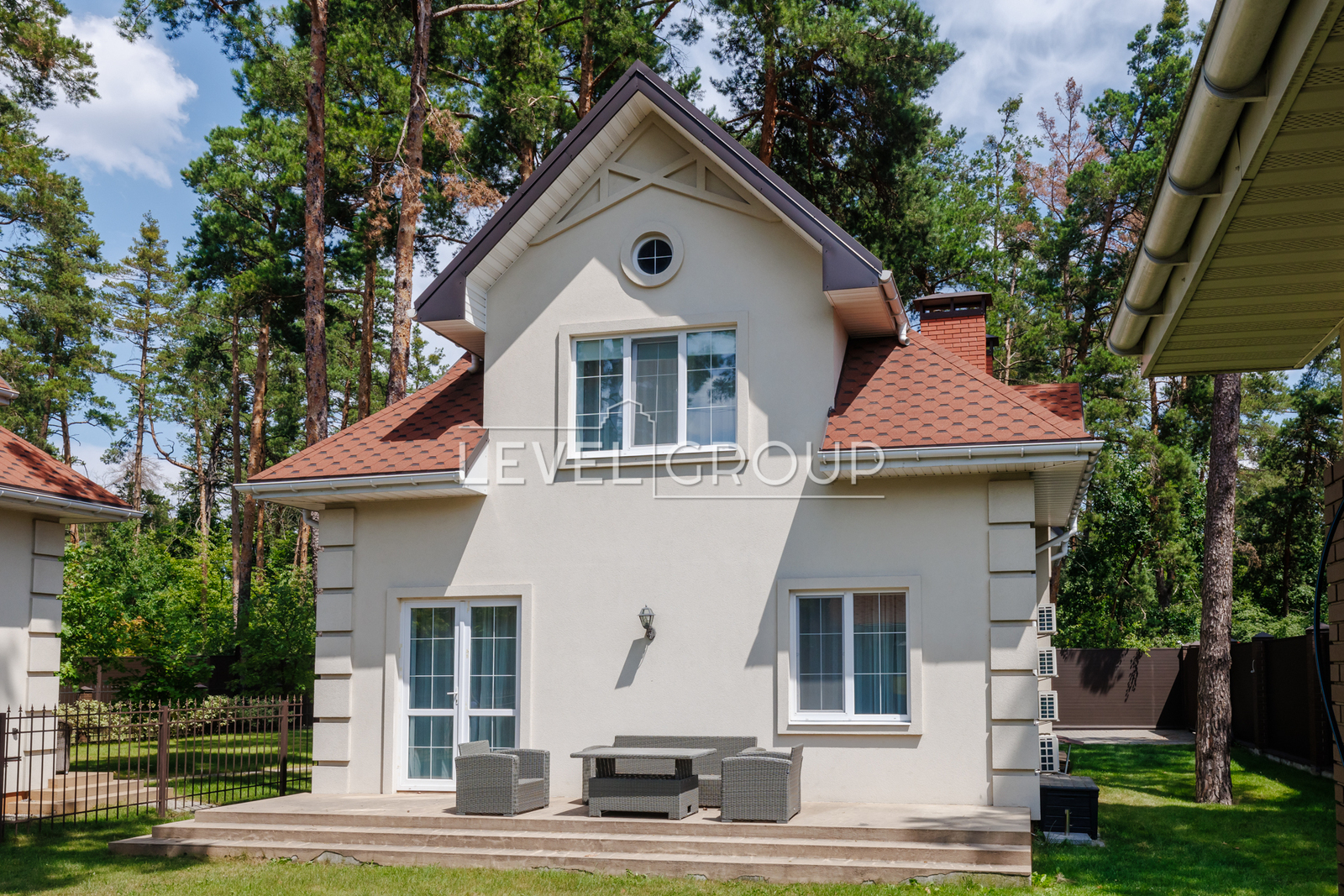 Обухівське шосе, 87