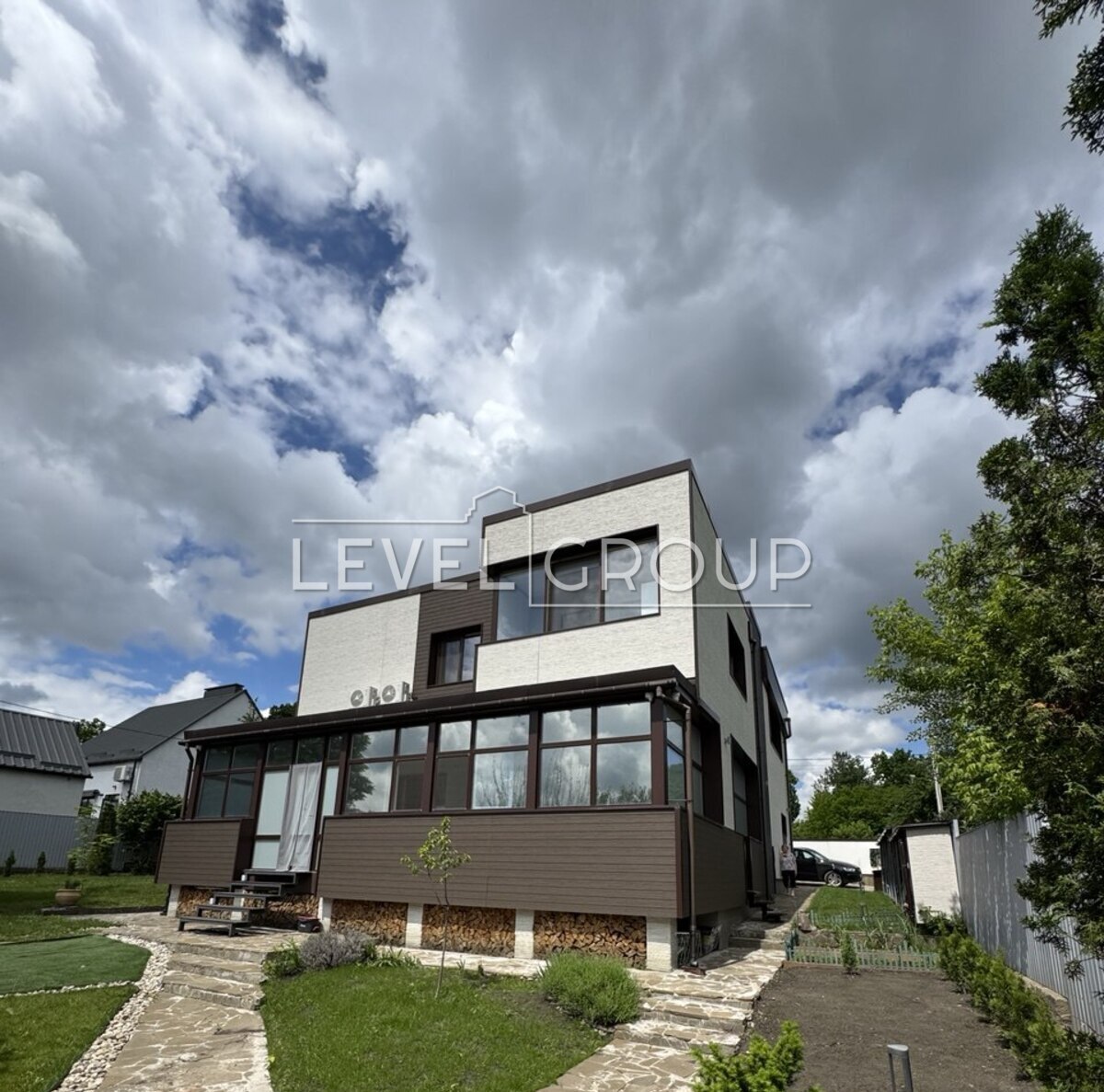 пров. Колгоспний