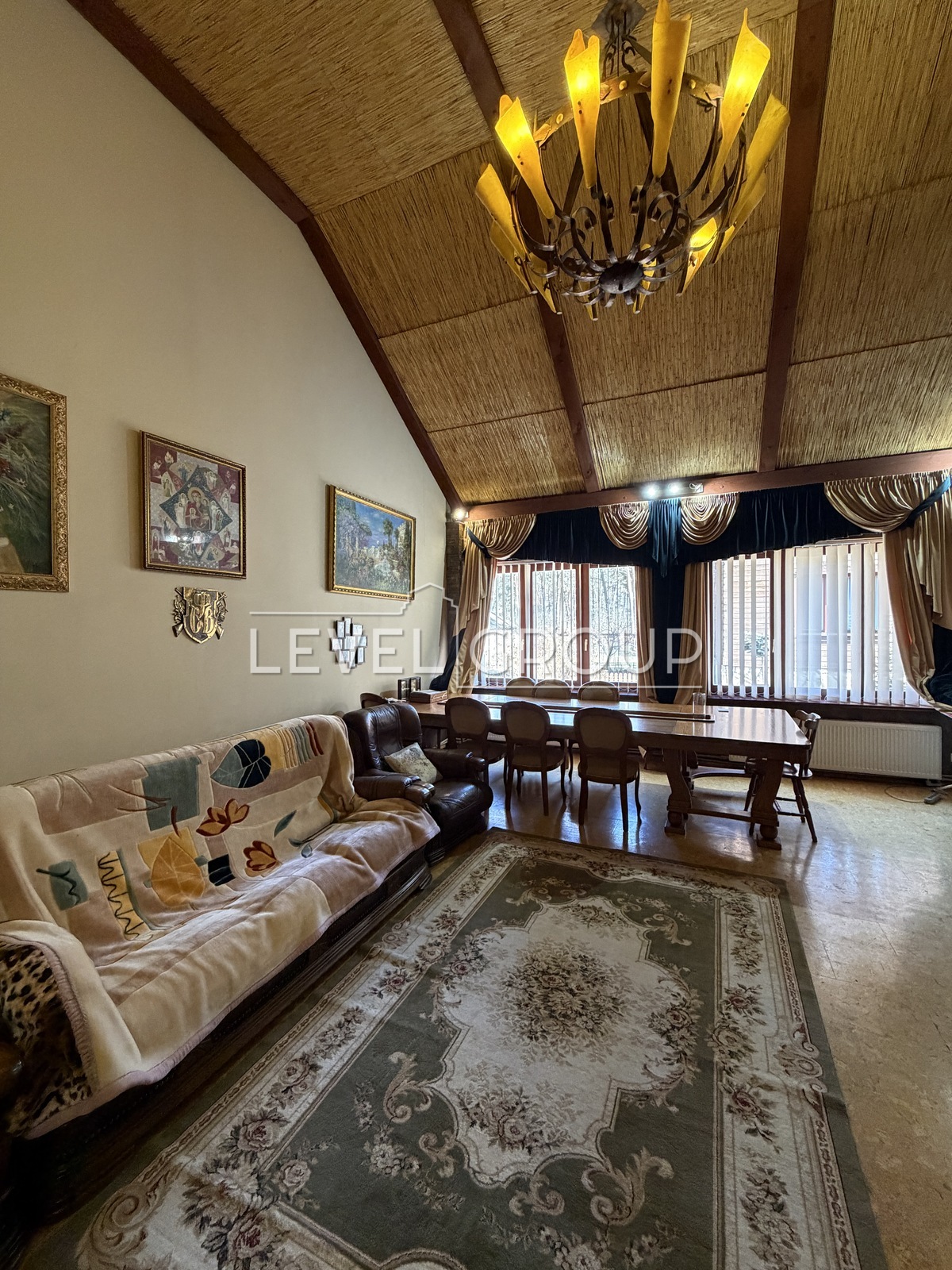 Yasnopolyanska, 33-G