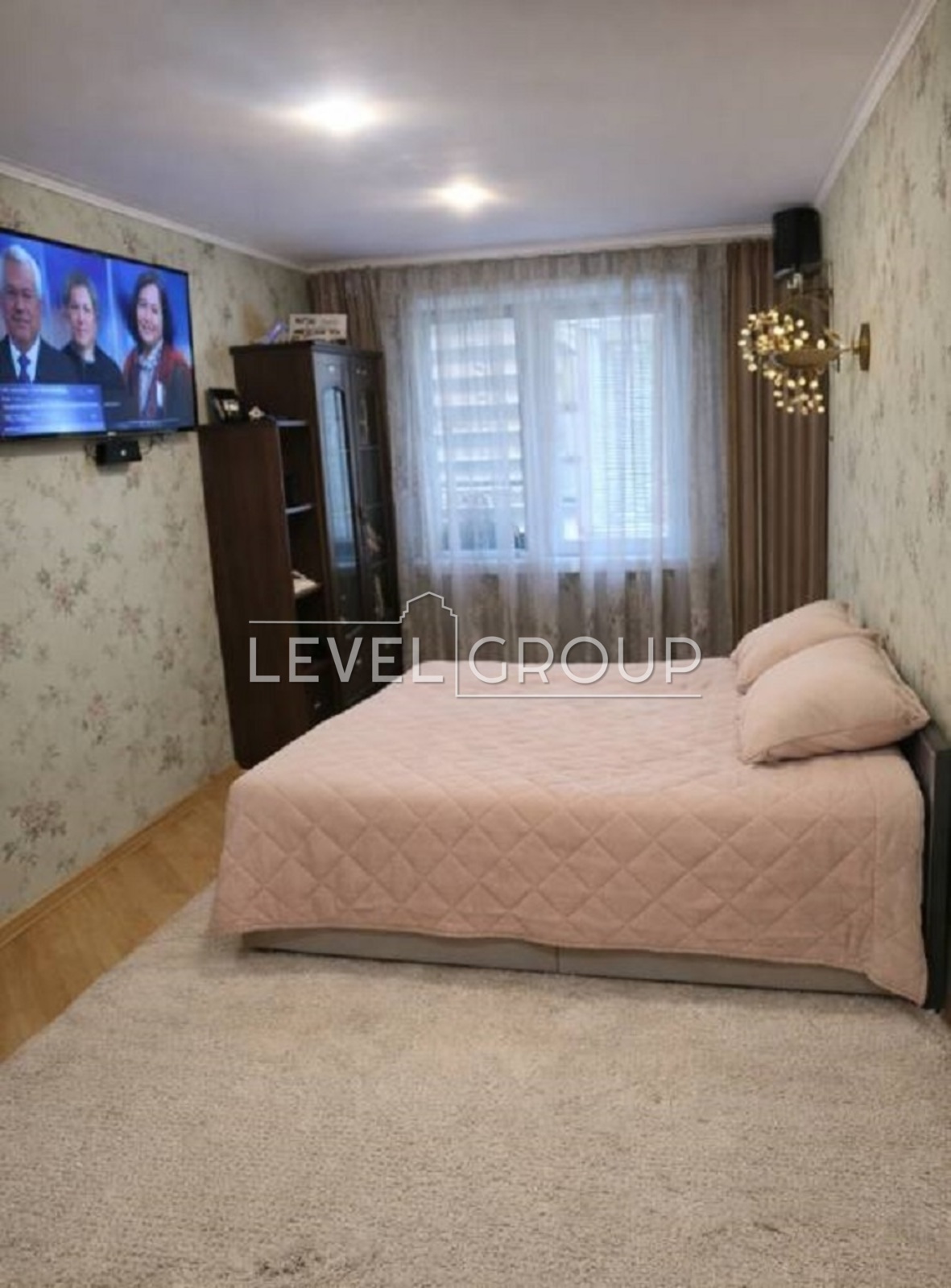 Levka Lukyanenko St. (Marshal Tymoshenko), 2/4