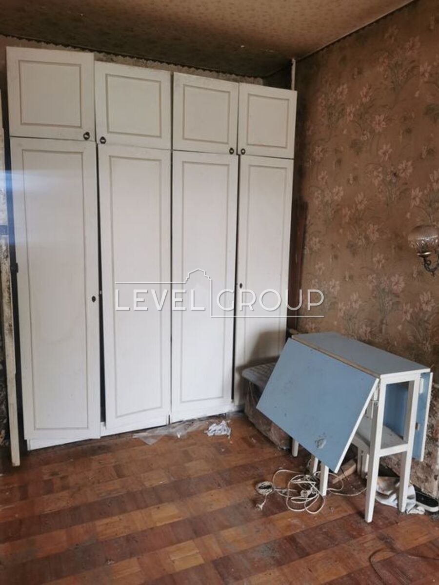 Озерна вул., 28