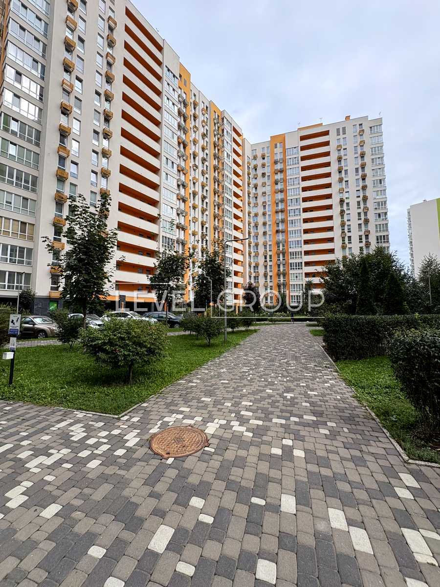 Olesya Berdnyk St., 1D