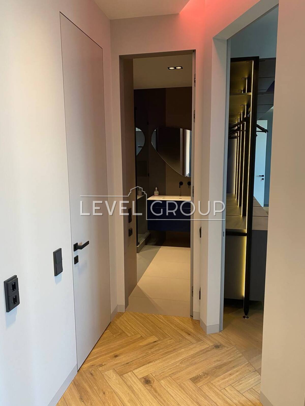 Миколи Пимоненка, 19