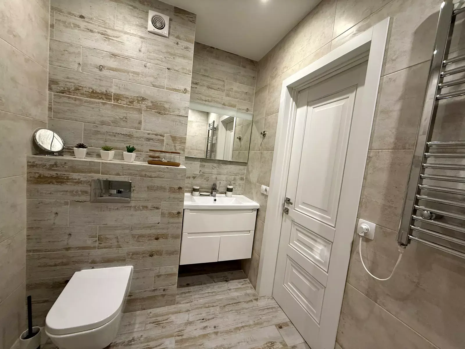 Предславинська вул., 55а