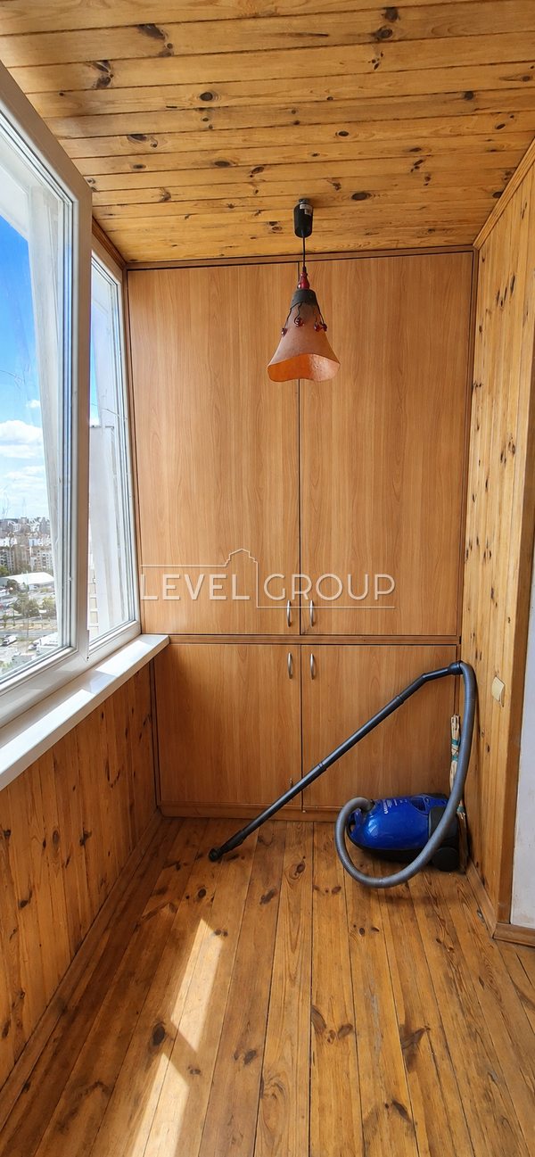 Petro Hryhorenko Ave., 18A