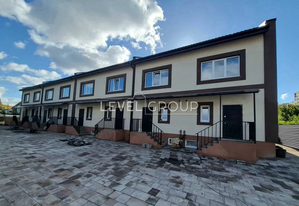 вул. Садова, 4