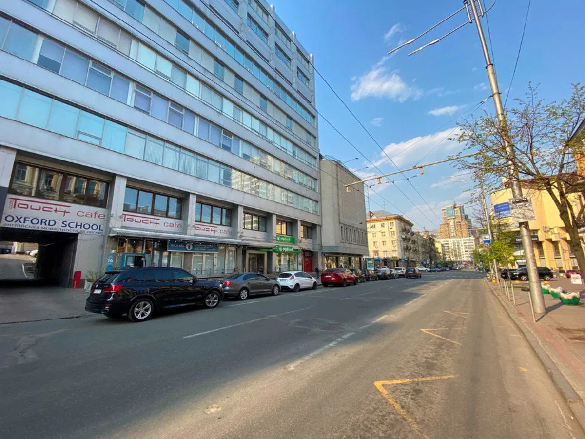 Shota Rustaveli St., 16