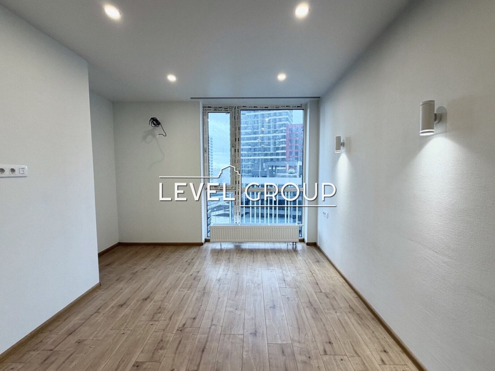 Всеволода Змієнка вул., 15/23