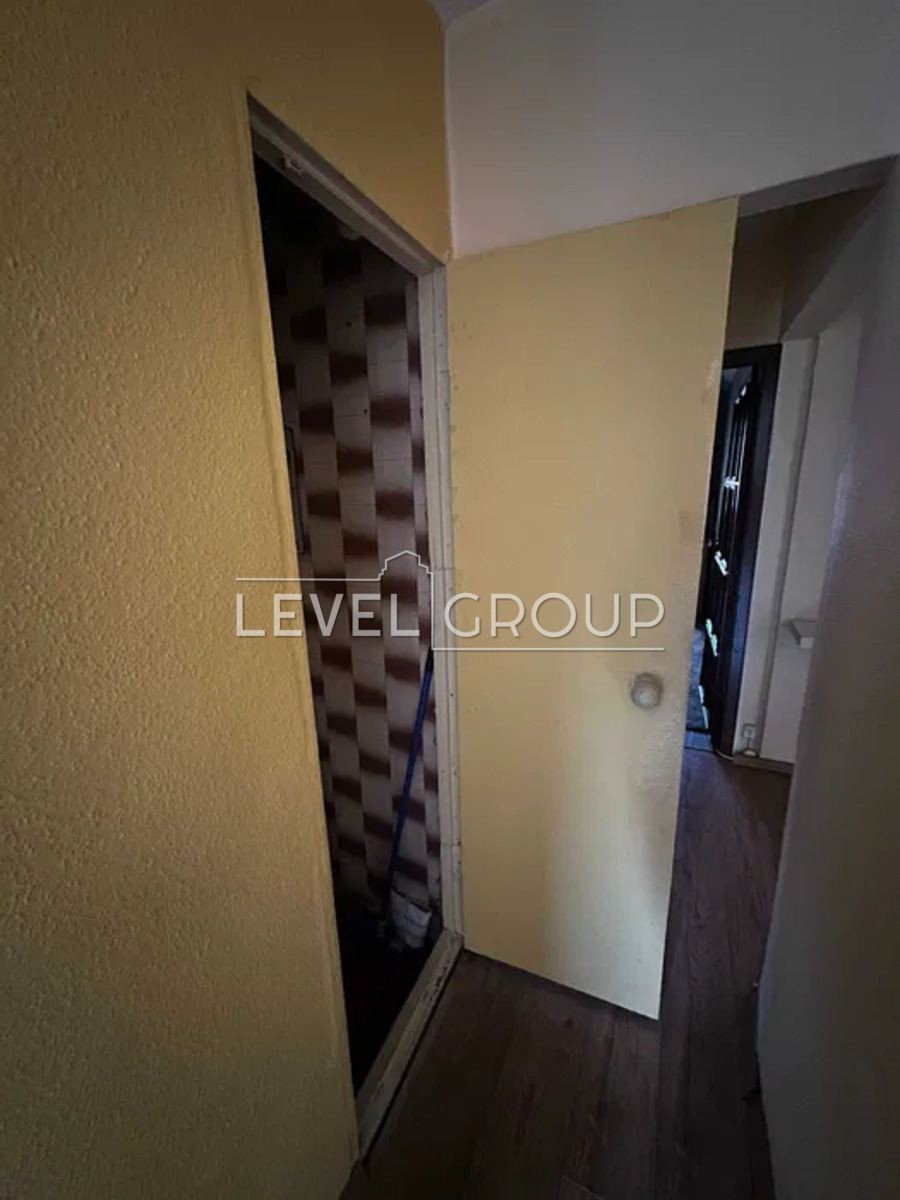 Оболонський просп., 14в