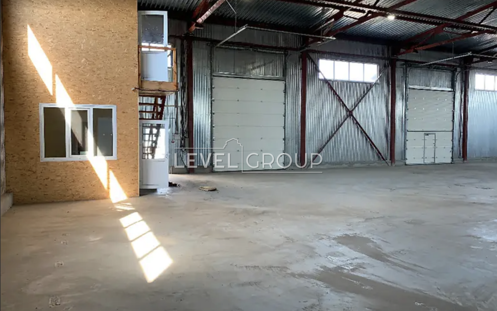 Кленовий узвіз, 1