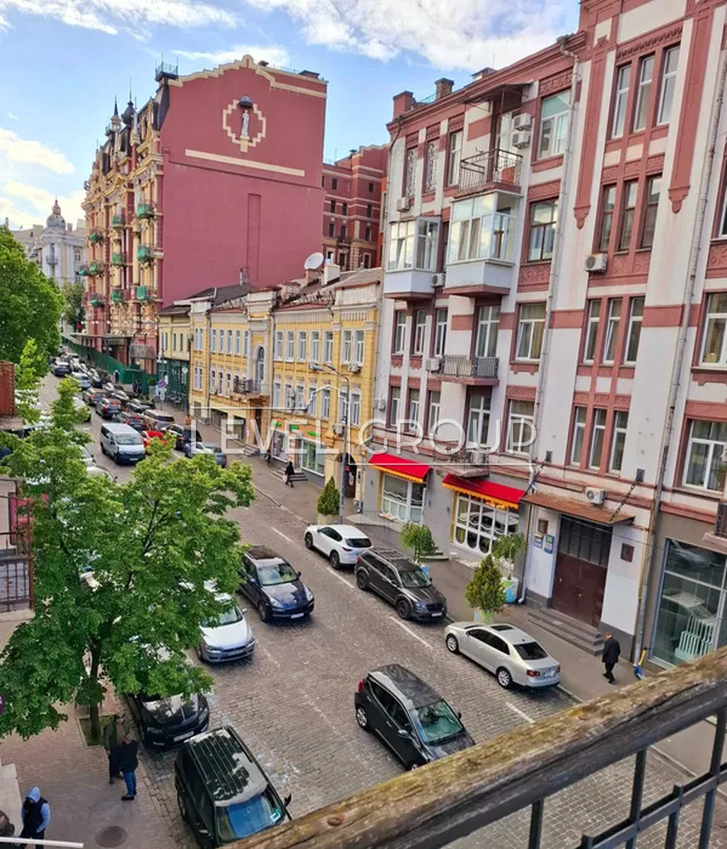 Prorizna St., 21