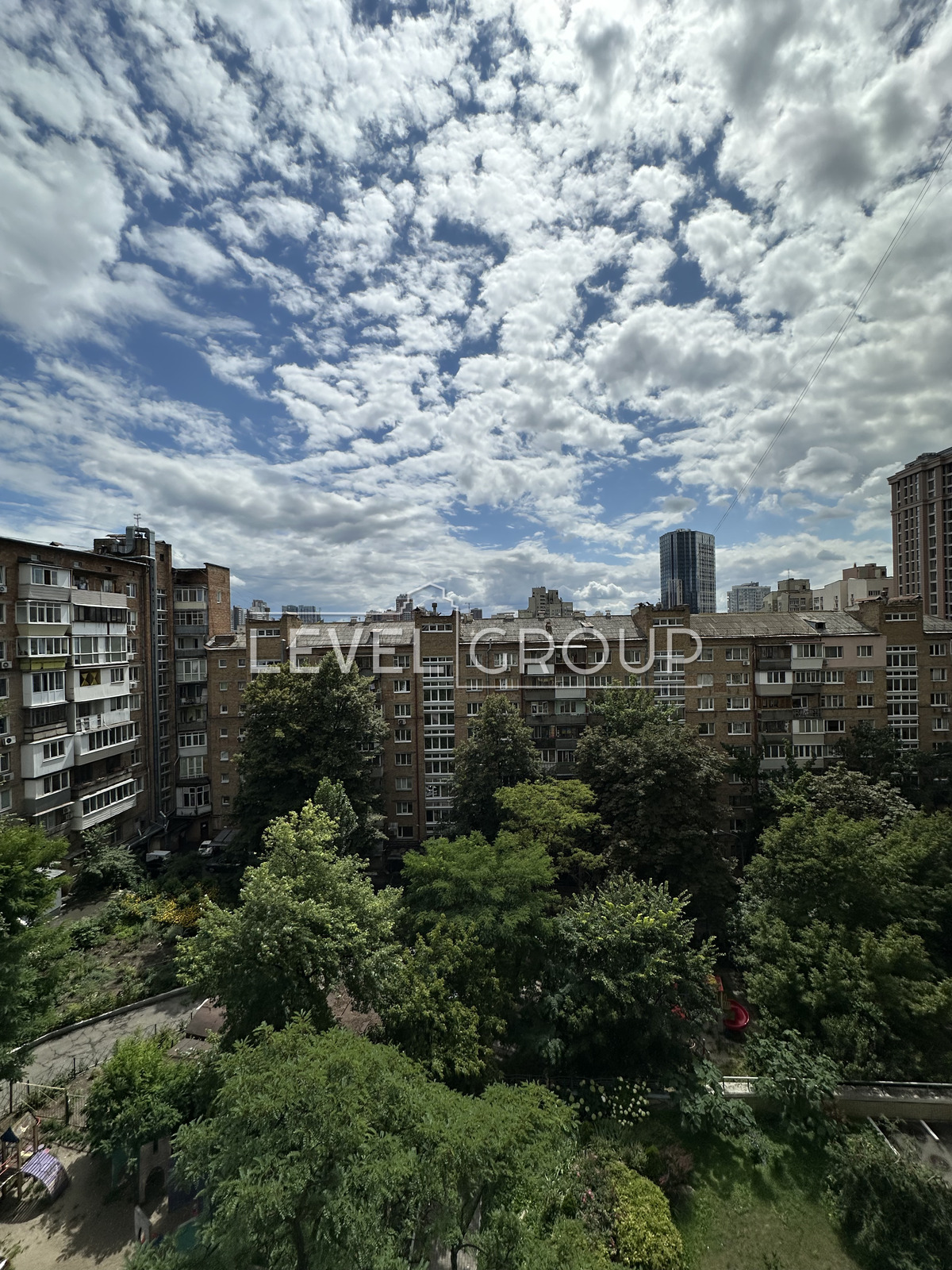 Антоновича вул. (Горького), 103А