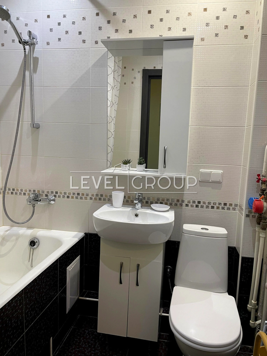 Гарматна вул., 21