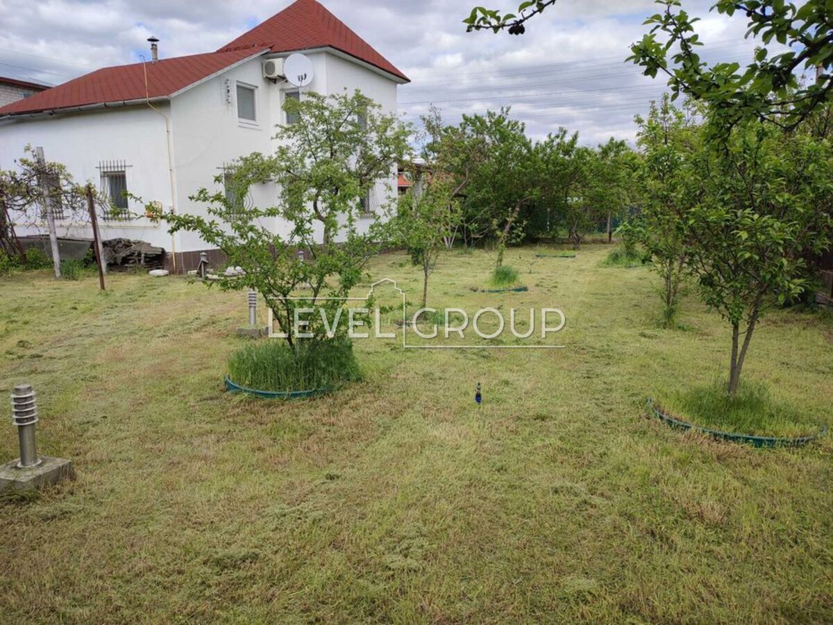 Озерна вул., 146