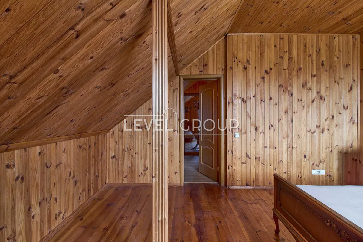 Степова вул., 9-А