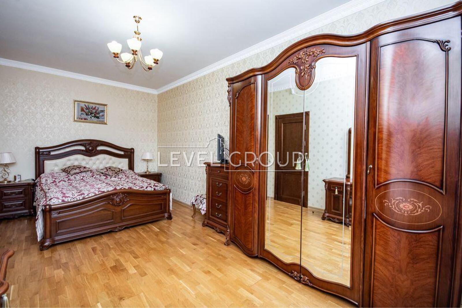 Амбулаторна вул.