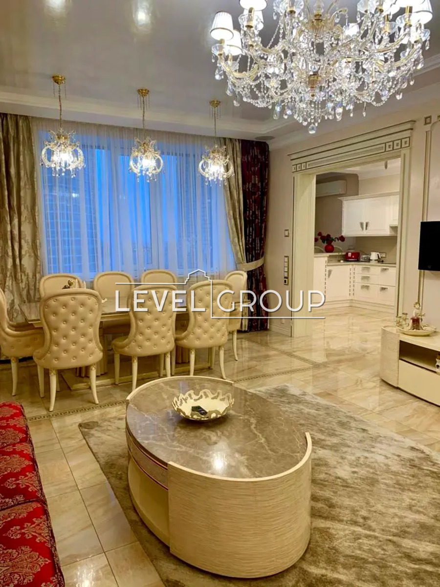 Lesia Ukrainka Blvd., 7B