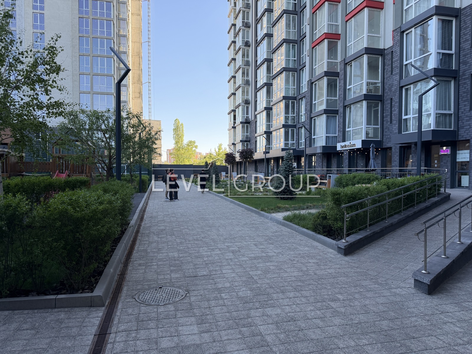 Олега Мудрака, 1Б