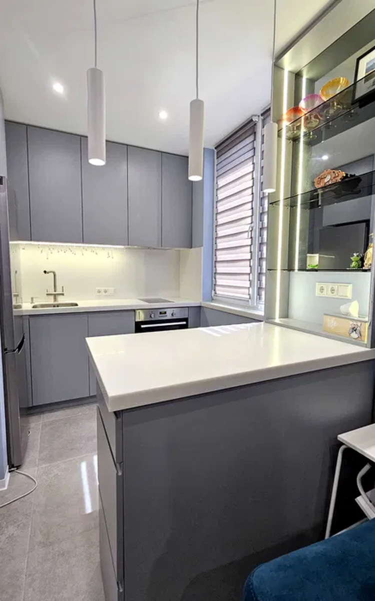 Salyutna St., 2b.19