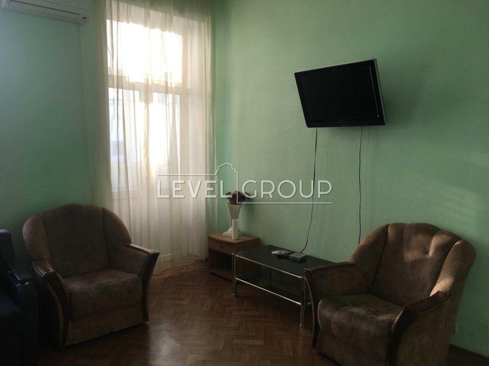 Yevhena Chykalenko St. (Pushkinska), 31b